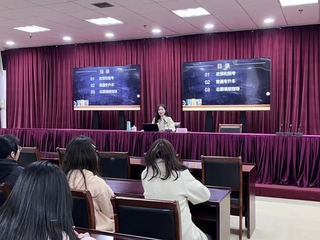 “助力升本 筑梦青春”——国际贸易学院举办2024届毕业生专升本志愿填报专题讲座